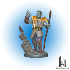 Dungeons & Dragons Premium Figures - Male Firbolg Druid